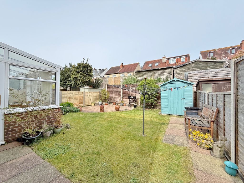 Additional image 8 of 3 bed semi-detached house for saleRegal Close, Cosham, Portsmouth PO6
