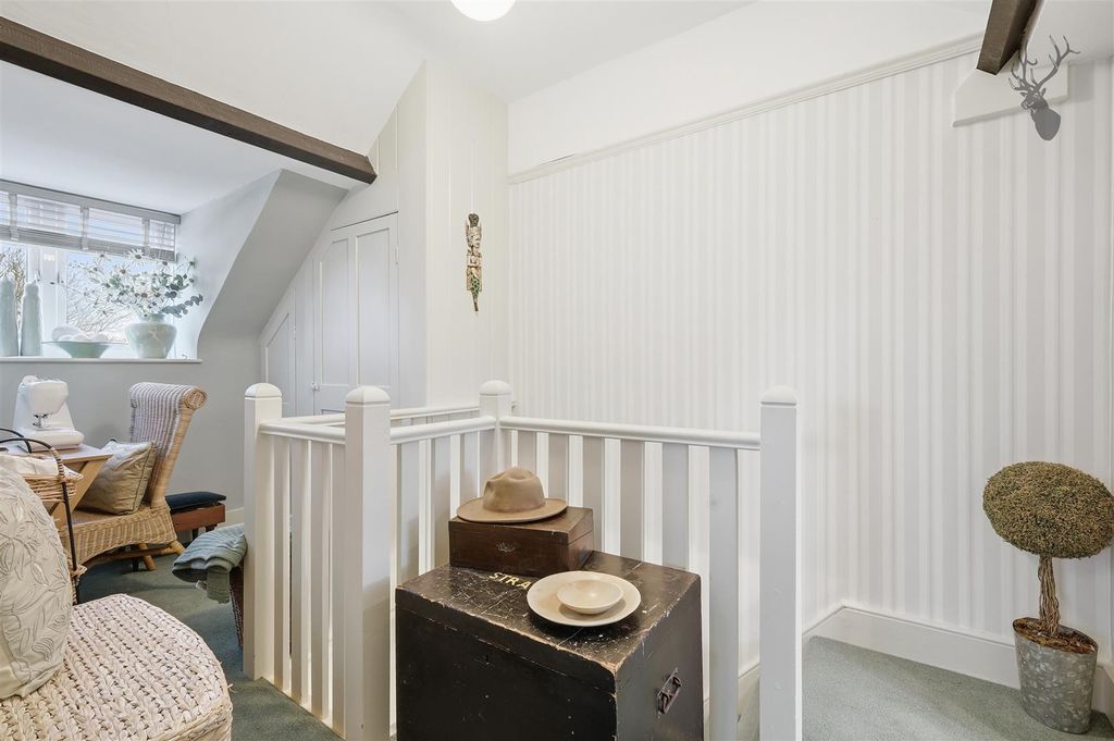 Additional image 31 of 5 bed semi-detached house for saleMonkhams Avenue, Woodford Green IG8