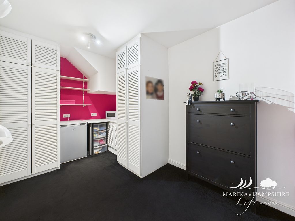 Additional image 9 of 3 bed terraced house for saleTintagel Way, Port Solent PO6