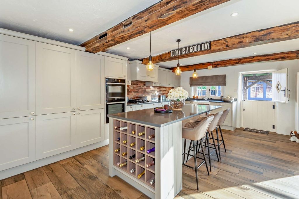 Additional image 9 of 4 bed detached house for saleJunction Road, Ashford TW15