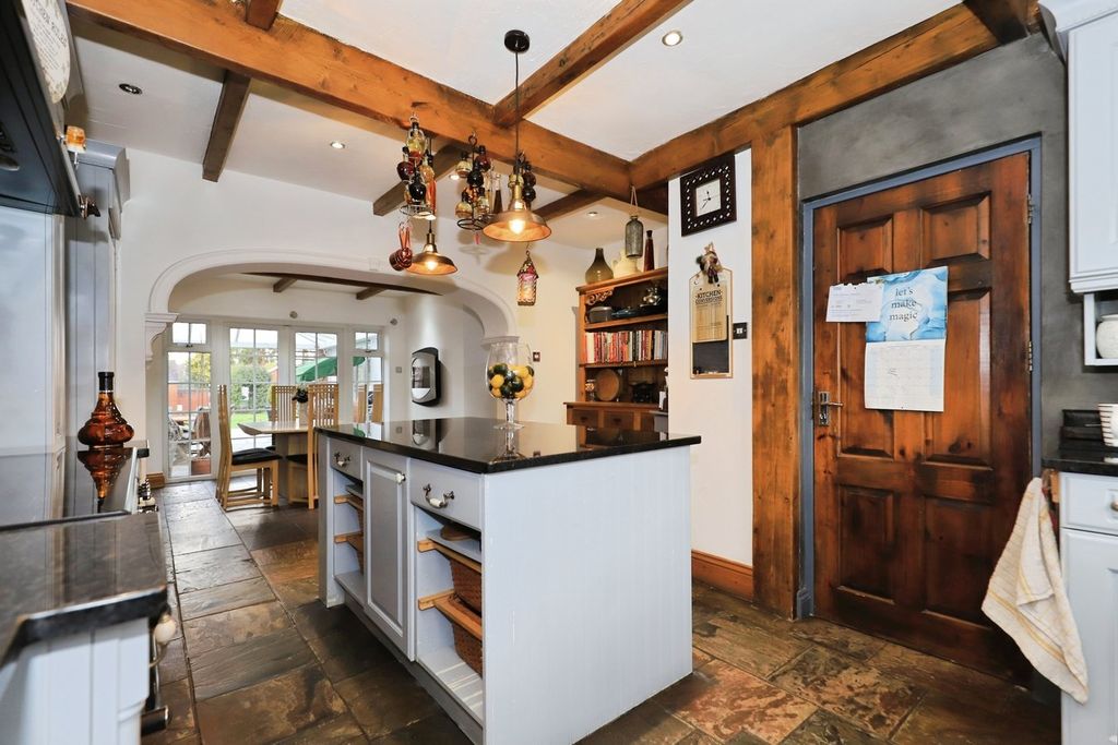 Additional image 11 of 4 bed detached house for saleStourbridge Road, Wolverhampton WV4