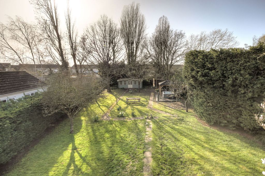 Additional image 43 of 5 bed detached house for saleSwan Lane, Wickford SS11