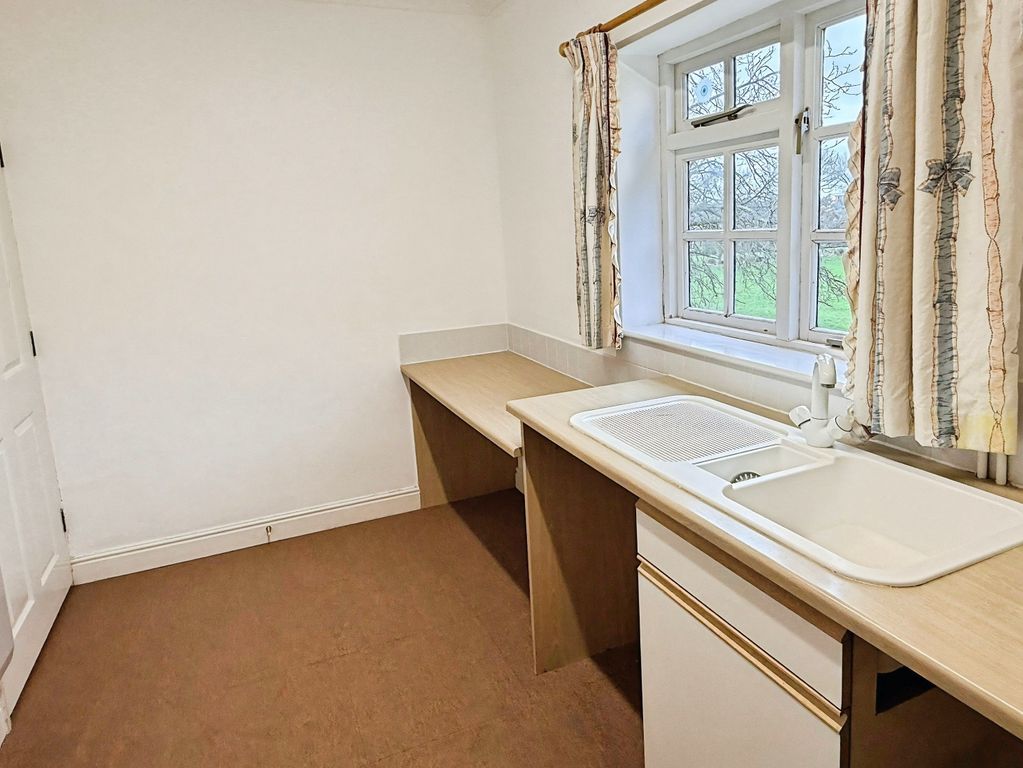 Additional image 11 of 2 bed flat for saleLodge Mews, Thurnby, Leicester LE7