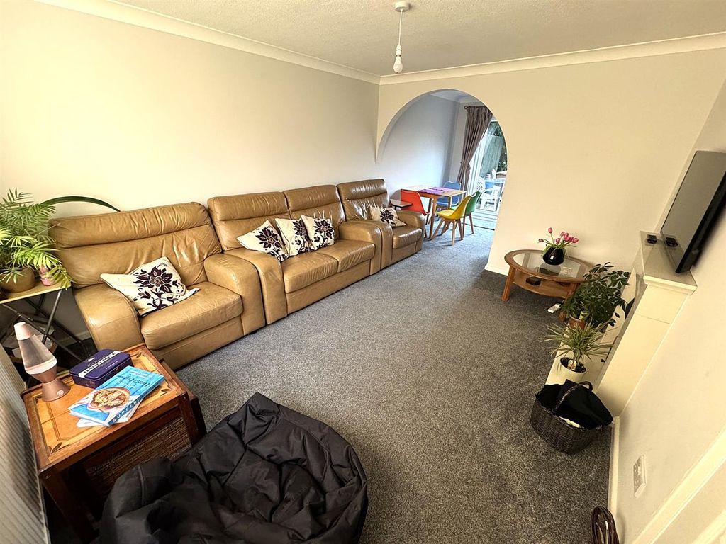 Additional image 5 of 3 bed semi-detached house for saleBerryfield Road, Cottingham, Market Harborough LE16