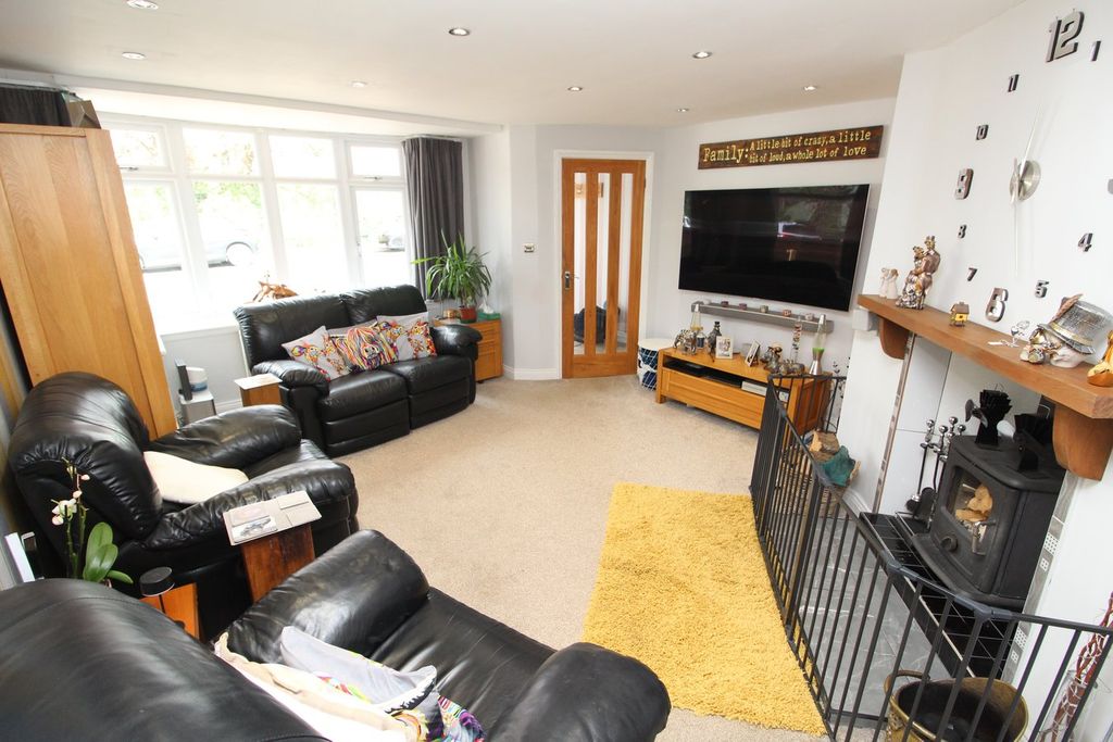Additional image 3 of 4 bed detached house for saleWale Road, Whetstone, Leicester LE8