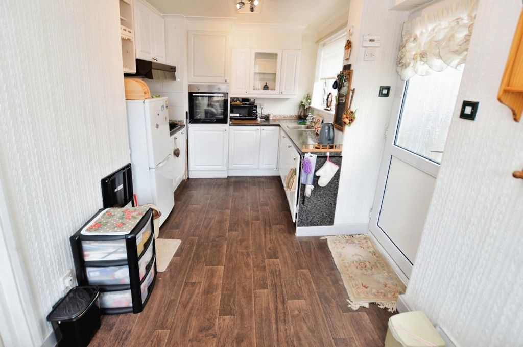 Additional image 6 of 3 bed semi-detached bungalow for salePitton Close, Wigston LE18