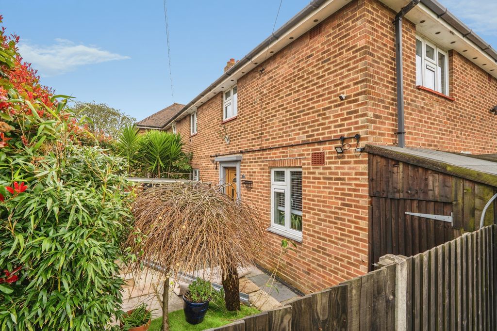 Additional image 2 of 4 bed semi-detached house for saleDeal Road, Portsmouth PO6