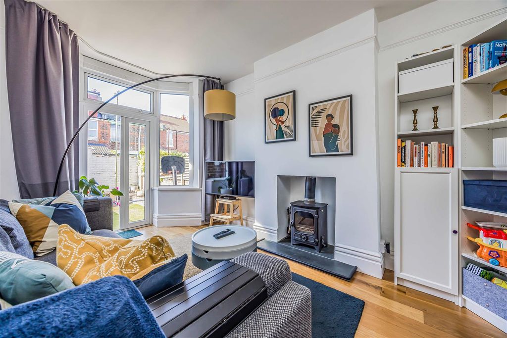 Additional image 3 of 3 bed terraced house for saleEmpshott Road, Southsea PO4