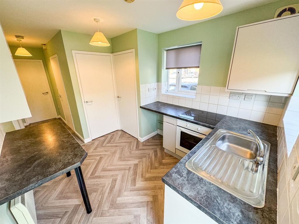 Additional image 5 of 2 bed flat for saleLangdale Grove, Corby NN17