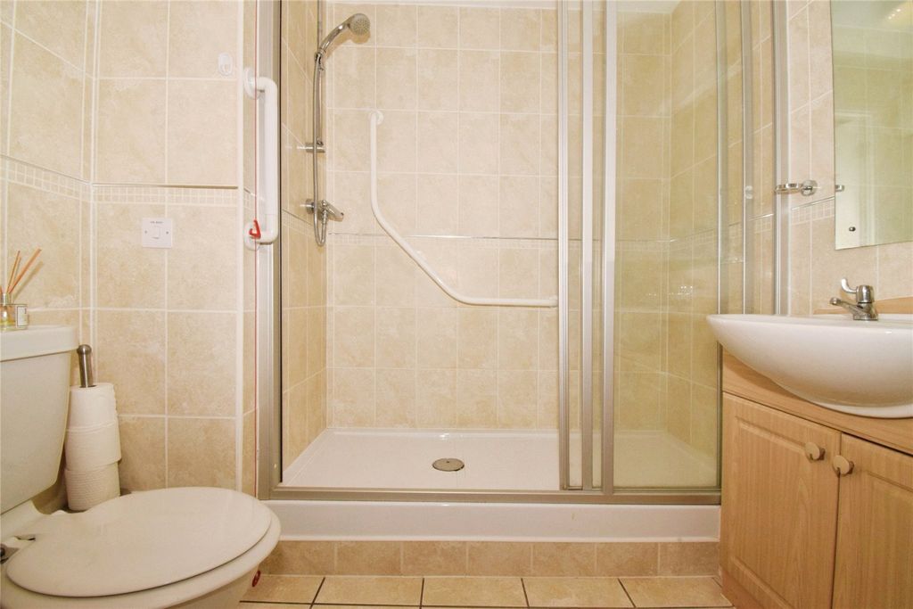Additional image 9 of 1 bed flat for saleSandhurst Street, Oadby, Leicester, Leicestershire LE2