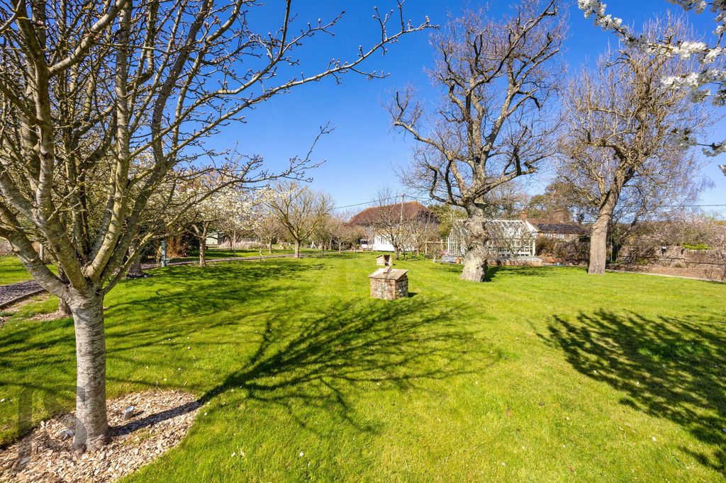 Additional image 9 of 4 bed detached house for saleCastle Goring Way, Worthing BN13