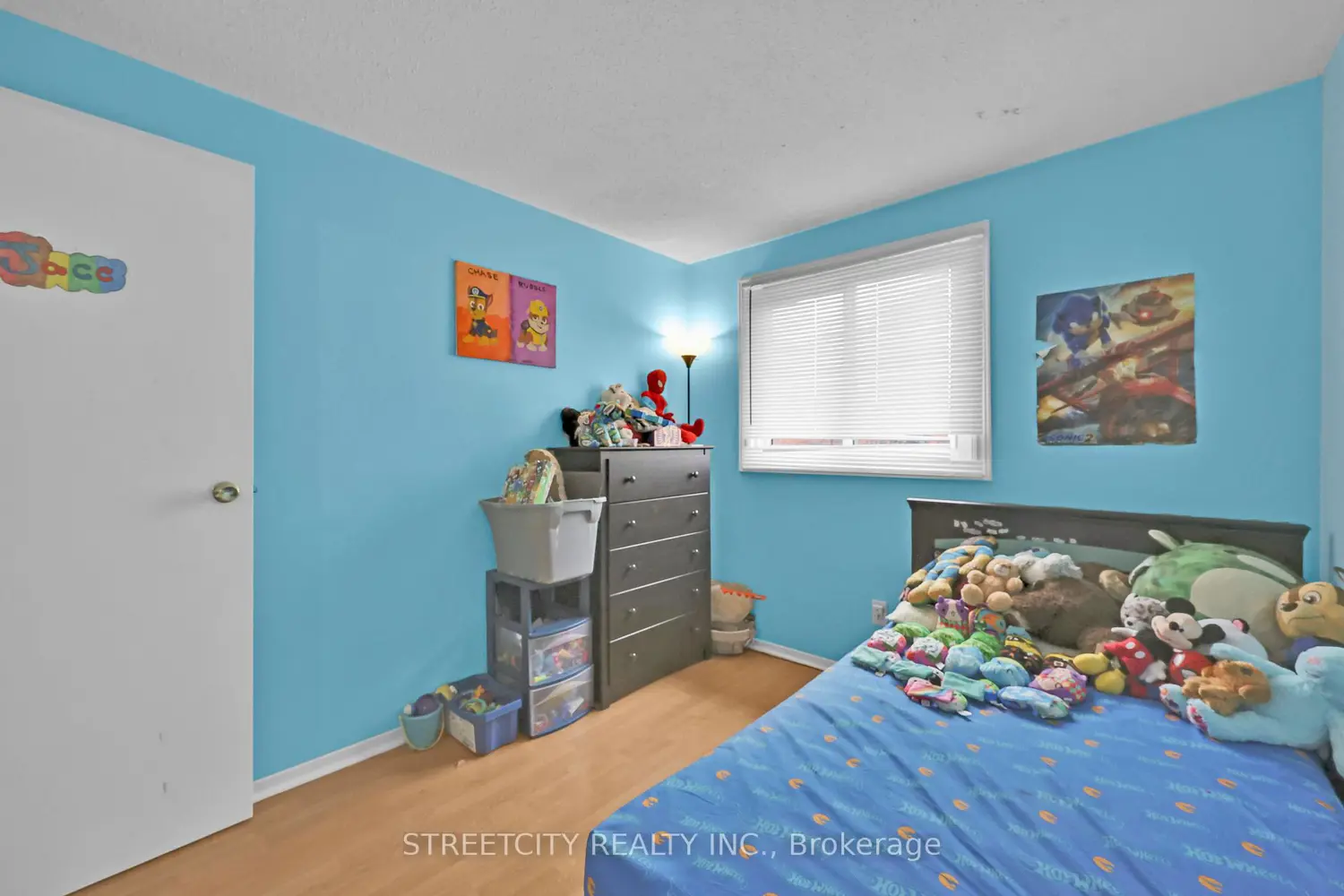 Additional image 13 of 253 Taylor Street 8