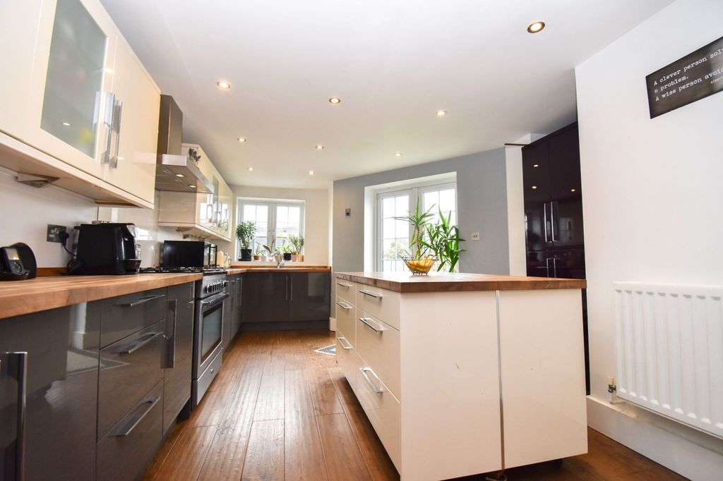Additional image 10 of 3 bed semi-detached house for saleThe Common, Barwell, Leicester LE9