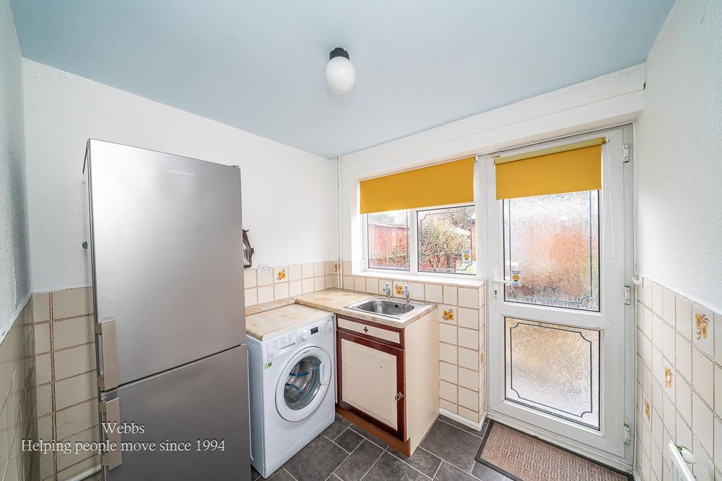 Additional image 8 of 3 bed property for saleHighgrove Close, Willenhall WV12