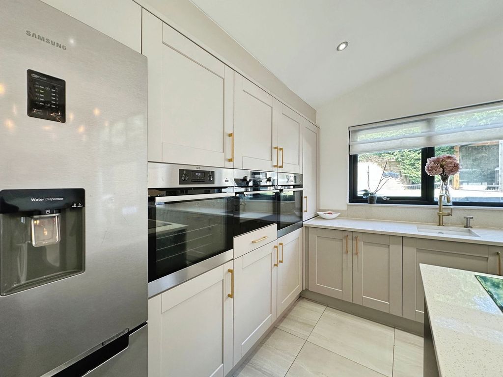 Additional image 26 of 4 bed detached house for saleCheswell Close, Compton, Wolverhampton WV6