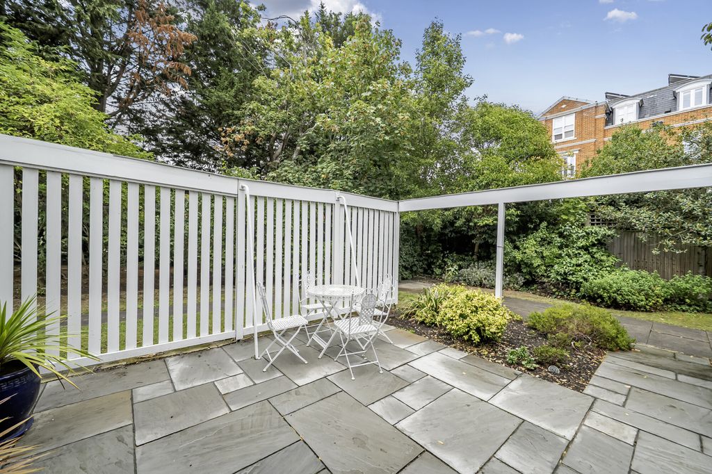 Additional image 12 of 3 bed maisonette for saleEdinburgh Gardens, Windsor SL4