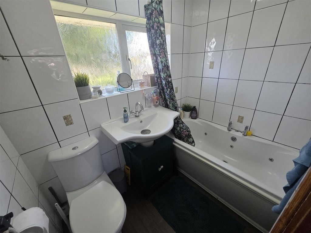 Additional image 18 of 3 bed end terrace house for saleMedina Road, Corby NN17