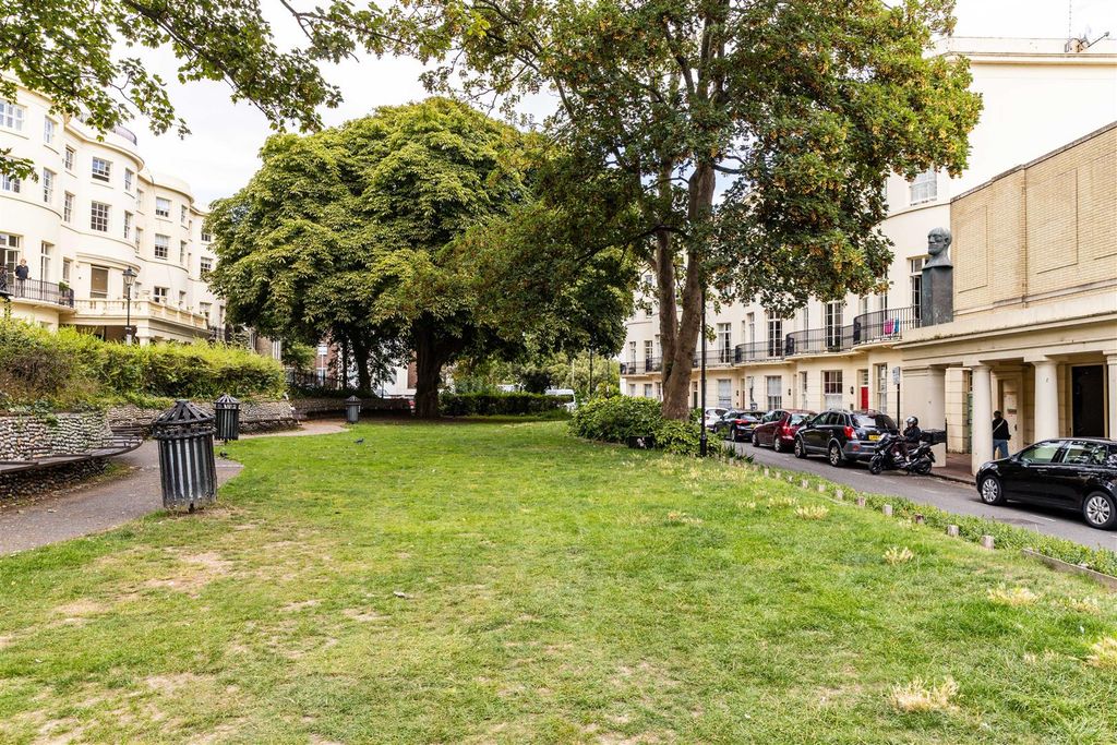 Additional image 33 of 5 bed town house for saleLiverpool Terrace, Worthing BN11