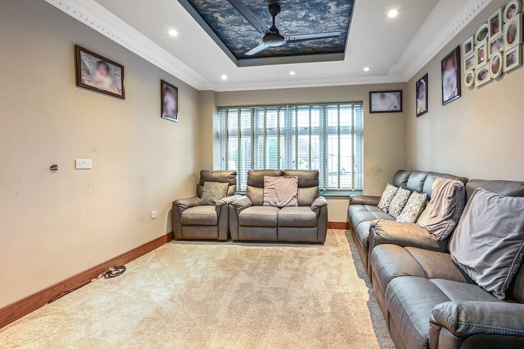 Additional image 14 of 6 bed semi-detached house for saleAshford, Surrey TW15