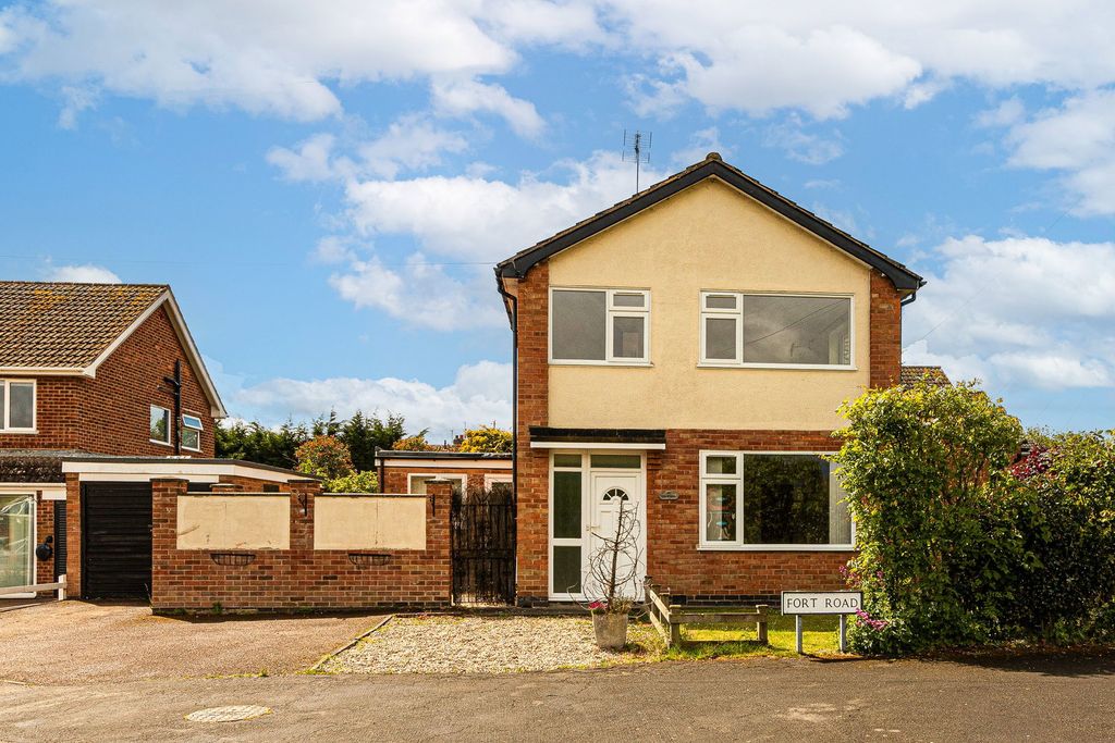 3 bed semi-detached house for saleHalstead Road, Mountsorrel LE12