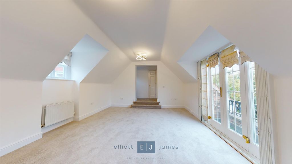 Additional image 17 of 6 bed detached house for saleRegents Drive, Woodford Green IG8
