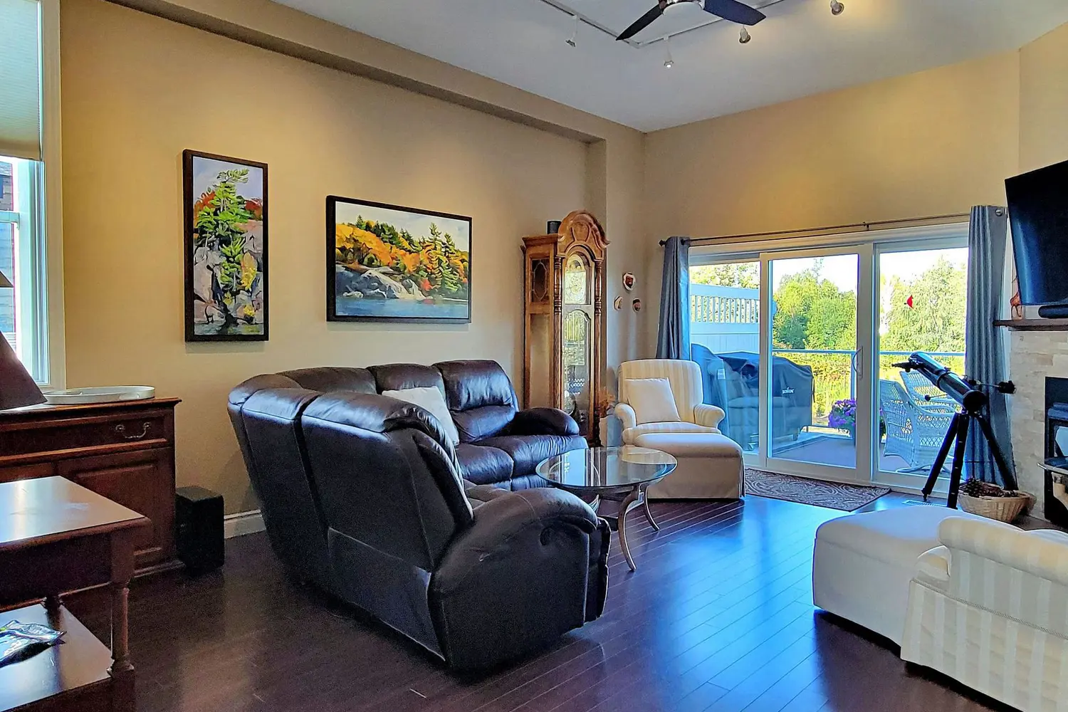 4 Paradise Boulevard 11 photo 3