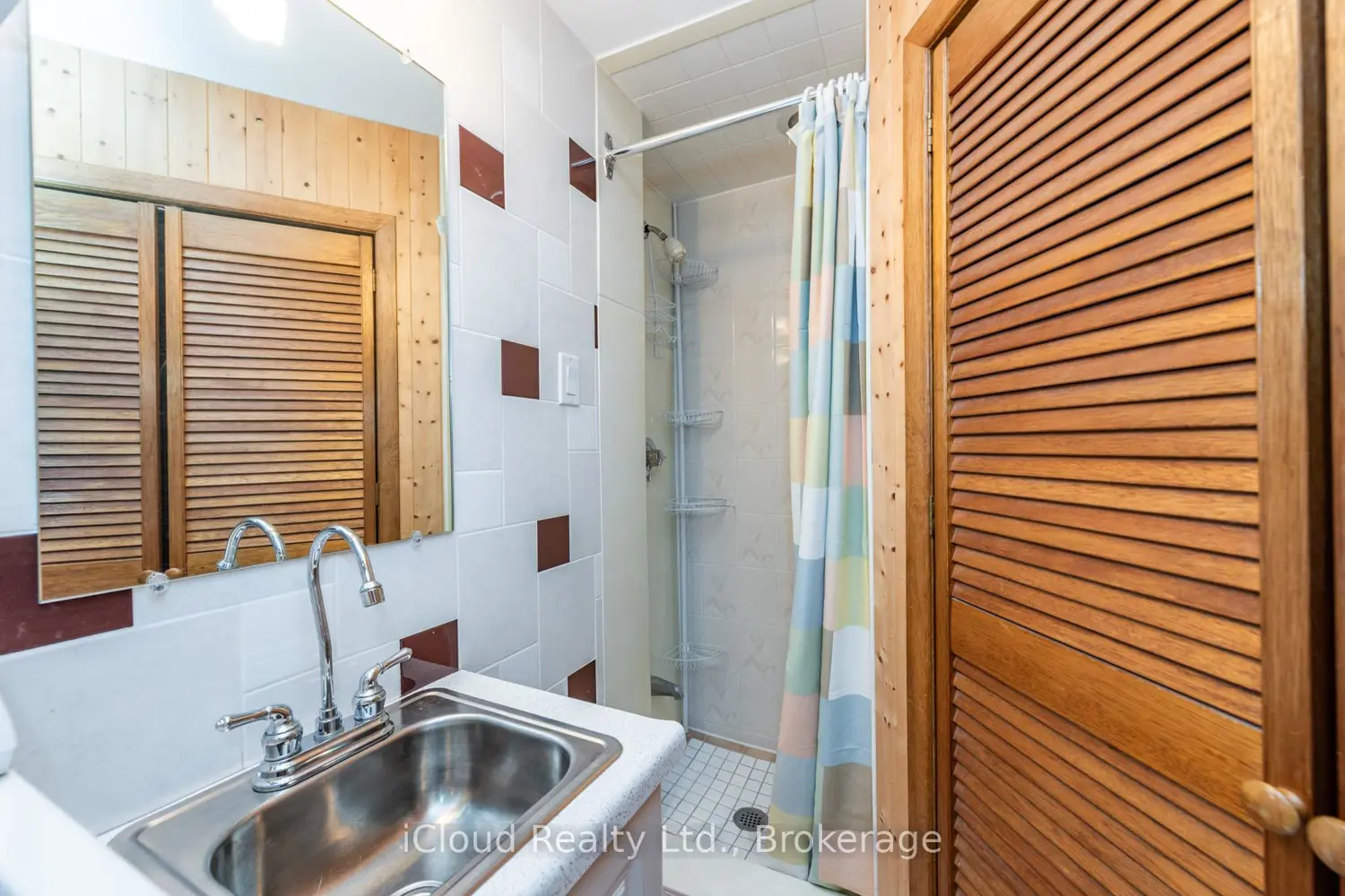 Additional image 8 of 46 Dearbourne Boulevard 56