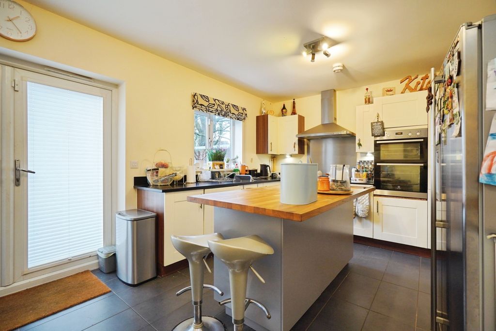 Additional image 4 of 4 bed detached house for saleLarch Drive, Ravenstone, Coalville LE67