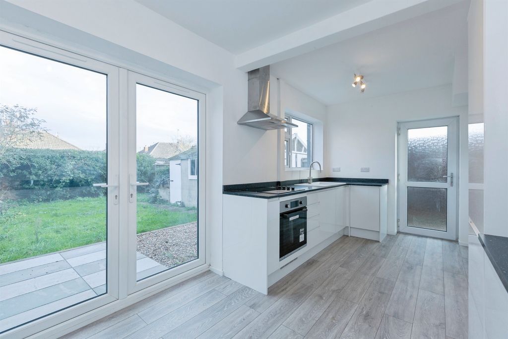 Additional image 7 of 3 bed semi-detached house for saleCherry Road, Blaby, Leicester LE8