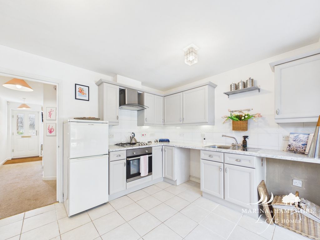 Additional image 7 of 3 bed terraced house for saleTintagel Way, Port Solent PO6