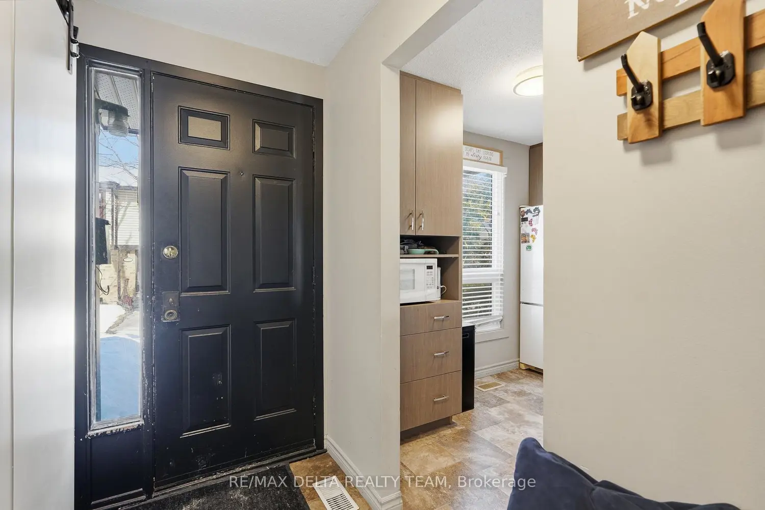 6821 Bilberry Drive 78 photo 3