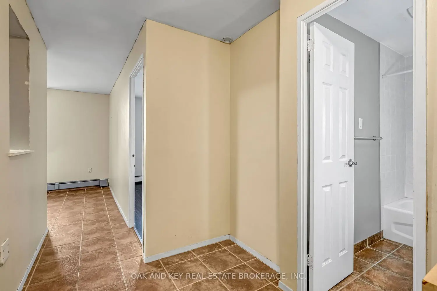 Additional image 12 of 931 Wonderland Rd Road 1007