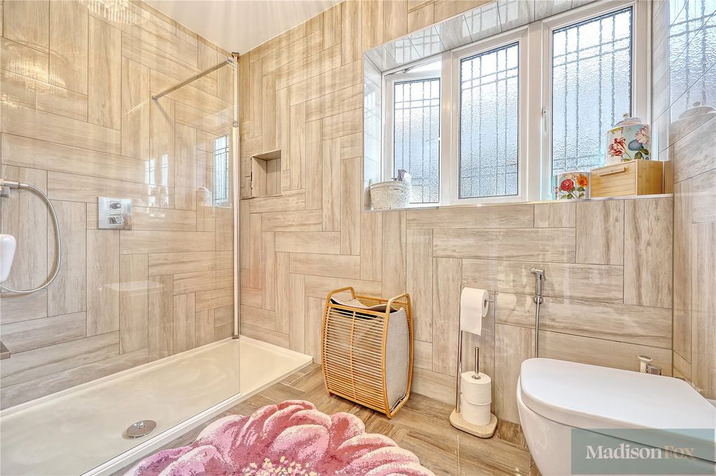 Additional image 33 of 5 bed detached house for saleThe Dell, Woodford Green IG8