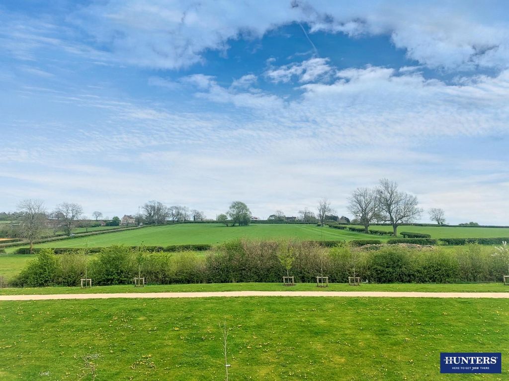 Additional image 3 of 5 bed detached house for saleOswins View, Wigston LE18