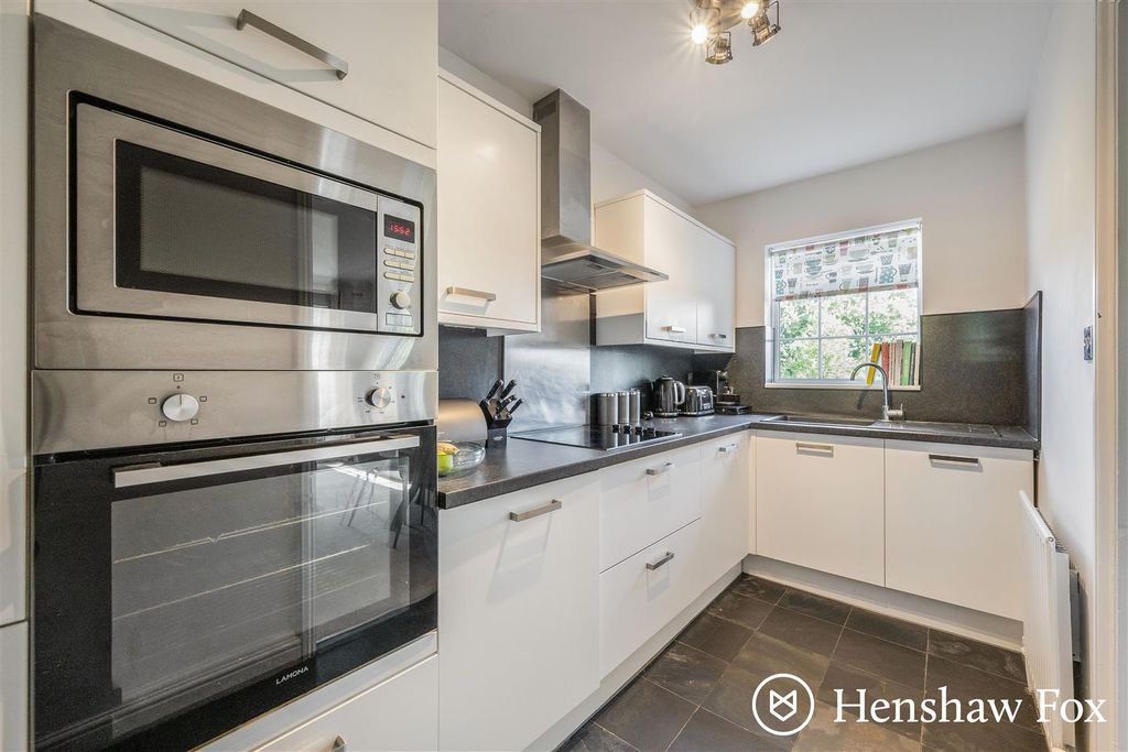 Additional image 6 of 2 bed flat for saleWinn Road, Southampton, Hampshire SO17