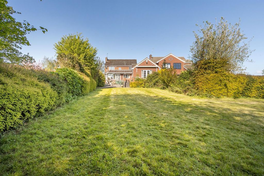Additional image 31 of 3 bed detached house for saleSt. Peters Close, Leire, Lutterworth LE17