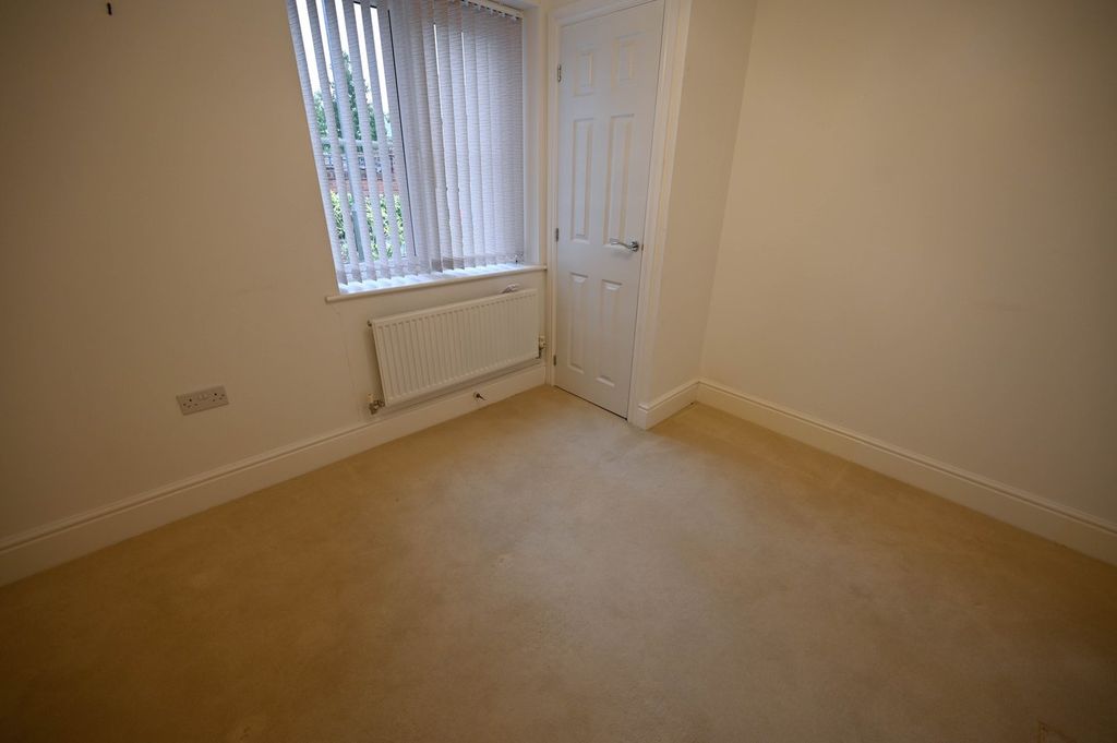 Additional image 7 of 2 bed flat for salePottle Walk, Wimborne BH21