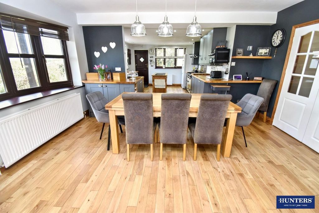 Additional image 18 of 5 bed detached house for saleForest Road, Huncote, Leicester LE9