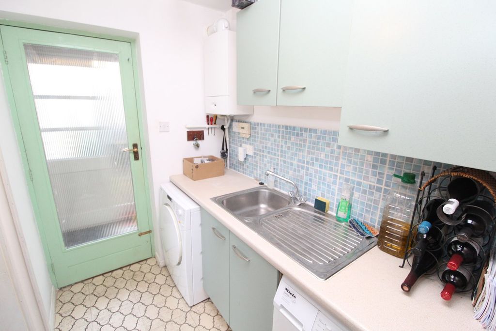Additional image 15 of 4 bed detached house for saleNorthfield Road, Blaby, Leicester LE8