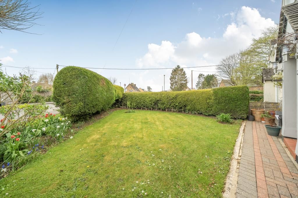 Additional image 16 of 3 bed semi-detached house for saleShipton Road, Woodstock OX20