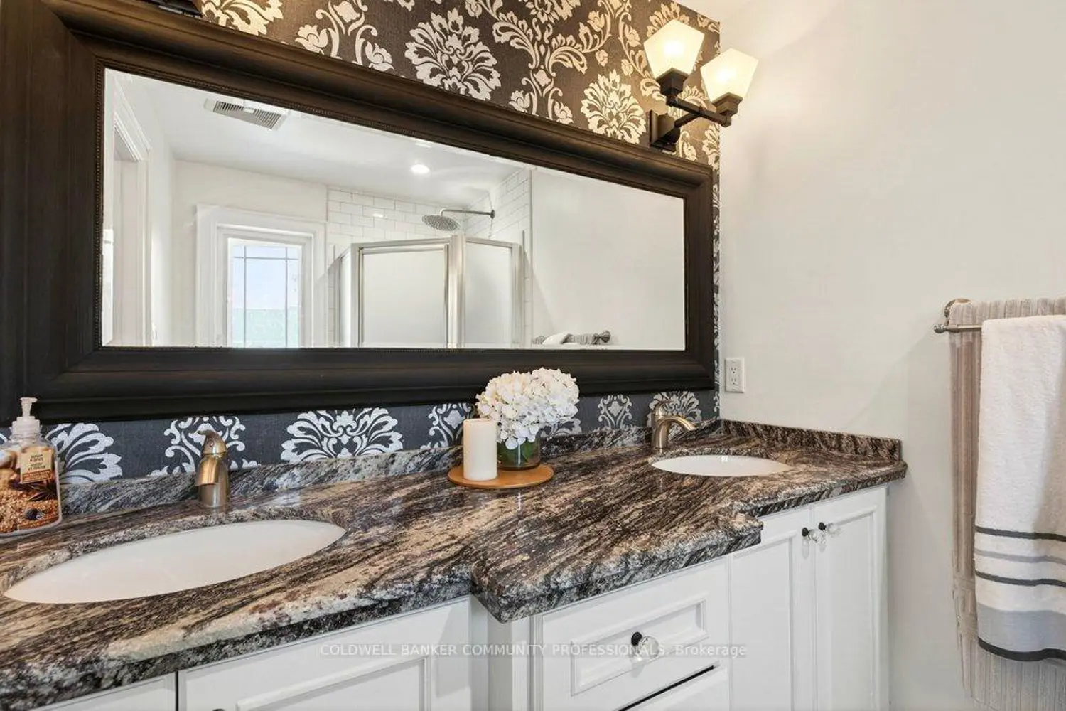 Additional image 9 of 389 Clarendon Drive