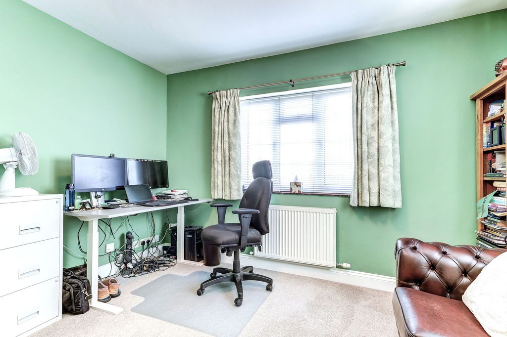 Additional image 17 of 5 bed detached house for saleSwan Lane, Wickford SS11