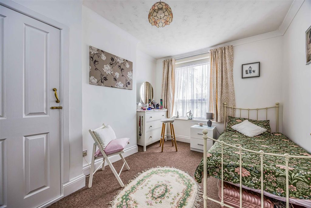 Additional image 15 of 3 bed semi-detached house for saleBaffins Road, Portsmouth PO3