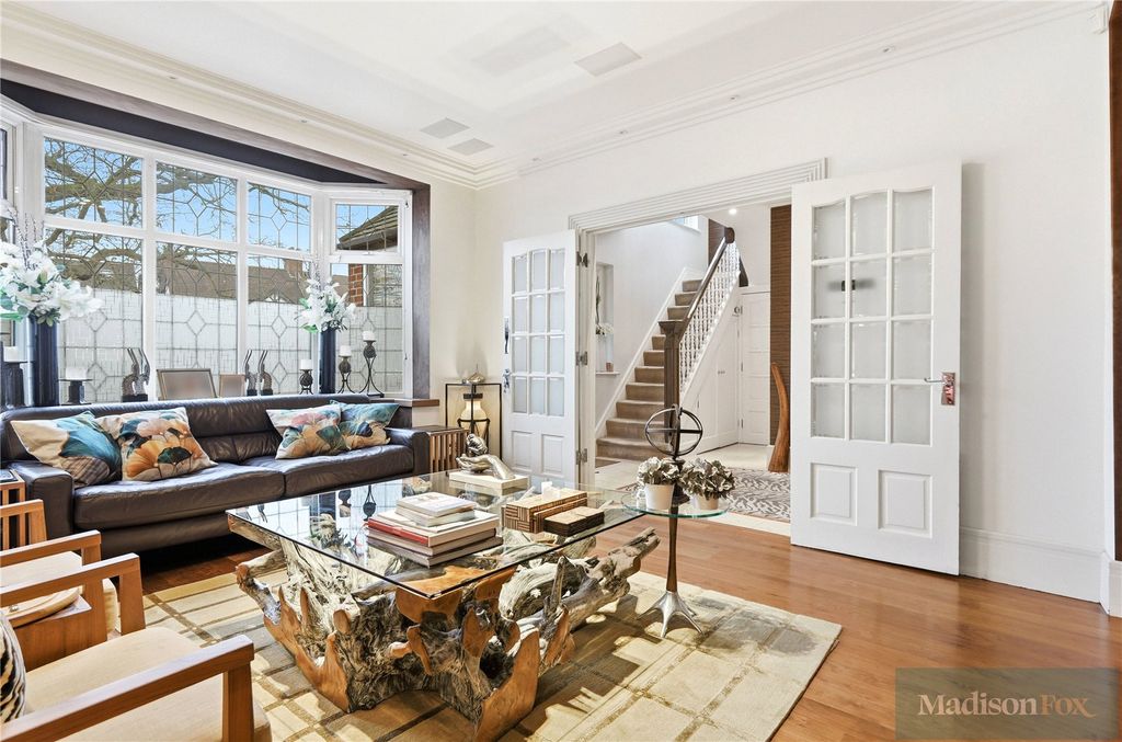 Additional image 5 of 5 bed detached house for saleMonkhams Lane, Woodford Green IG8