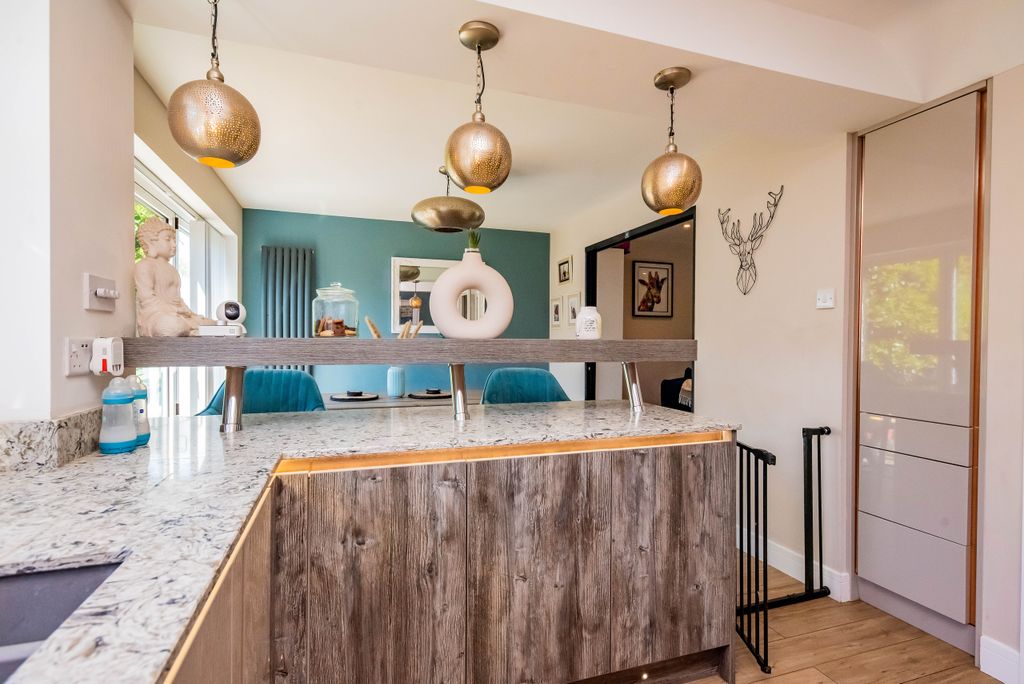 Additional image 5 of 4 bed detached house for saleBramling Avenue, Yateley, Hampshire GU46