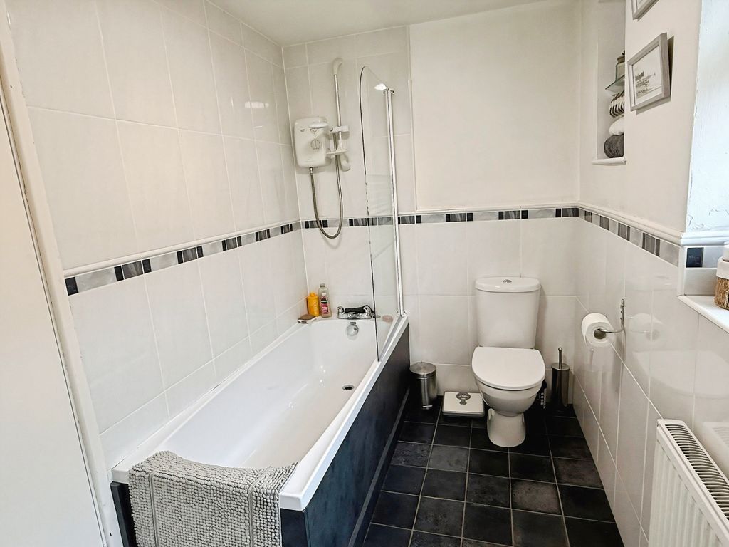 Additional image 16 of 3 bed detached house for saleColeman Road, Fleckney, Leicester LE8