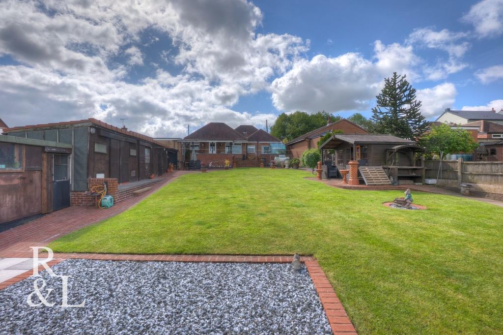 Additional image 28 of 3 bed bungalow for saleOakville, New Street, Oakthorpe DE12