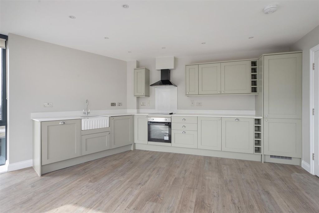 Additional image 3 of 2 bed flat for saleBeach Walk, Whitstable CT5