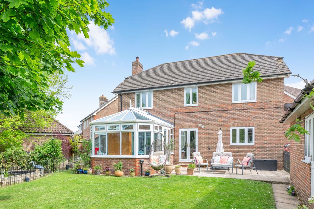 Additional image 22 of 5 bed detached house for salePeacemarsh Farm Close, Gillingham SP8