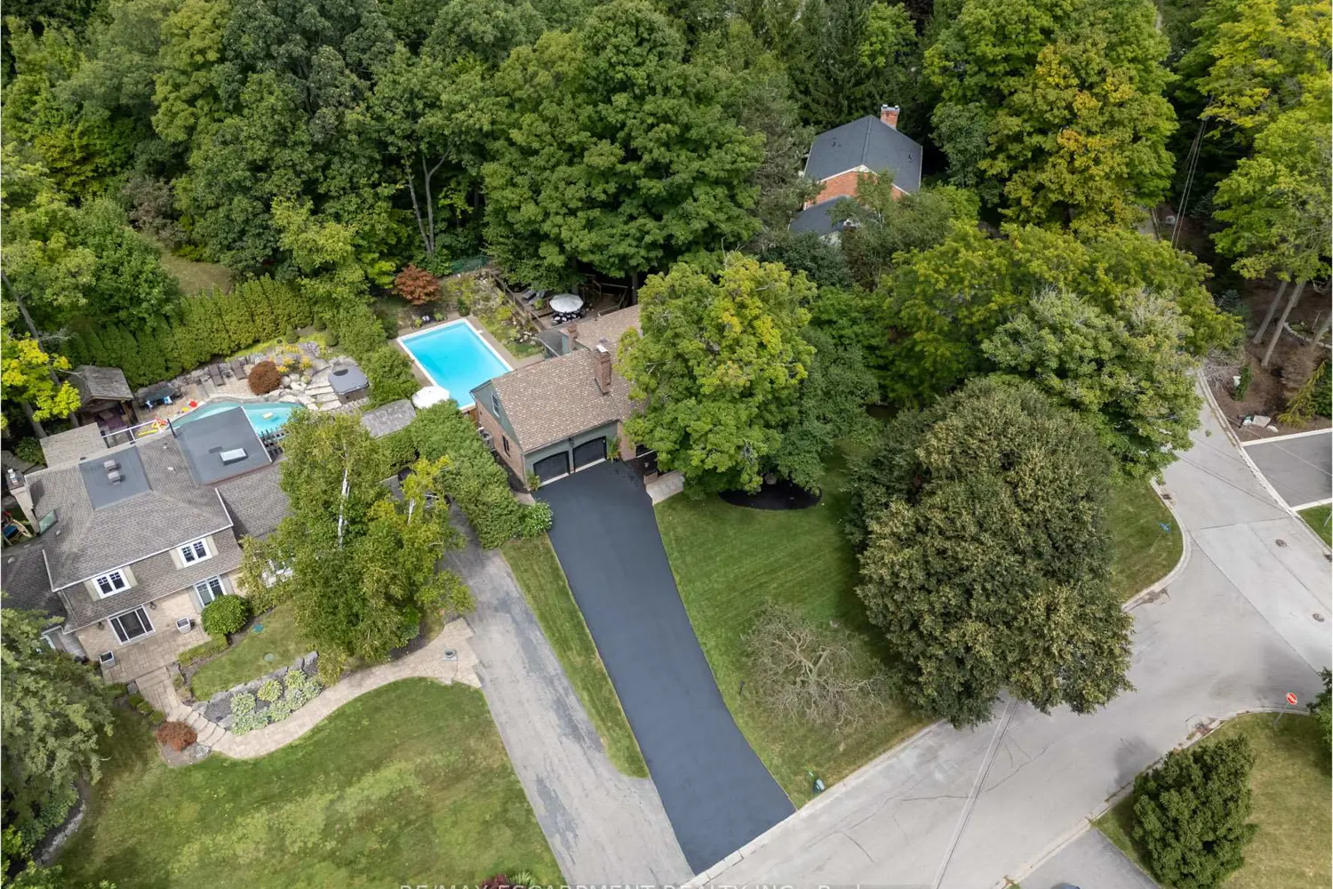 Additional image 20 of 2129 Highview Drive
